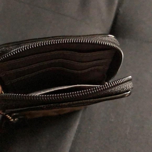 Wristlet - Picture 3 of 3